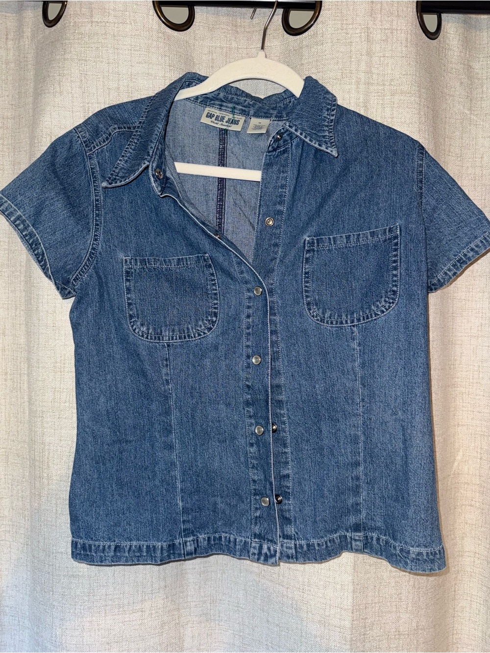 GAP vintage Denim Short-Sleeve Shirt